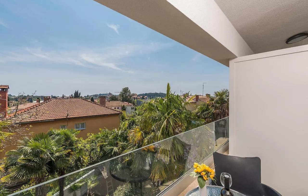 Villa Ladavac B&B 4*, Rovinj