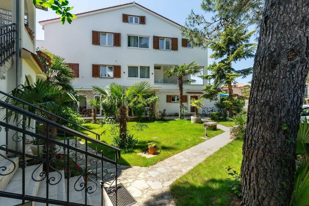 Villa Ladavac B&B Bed & Breakfast